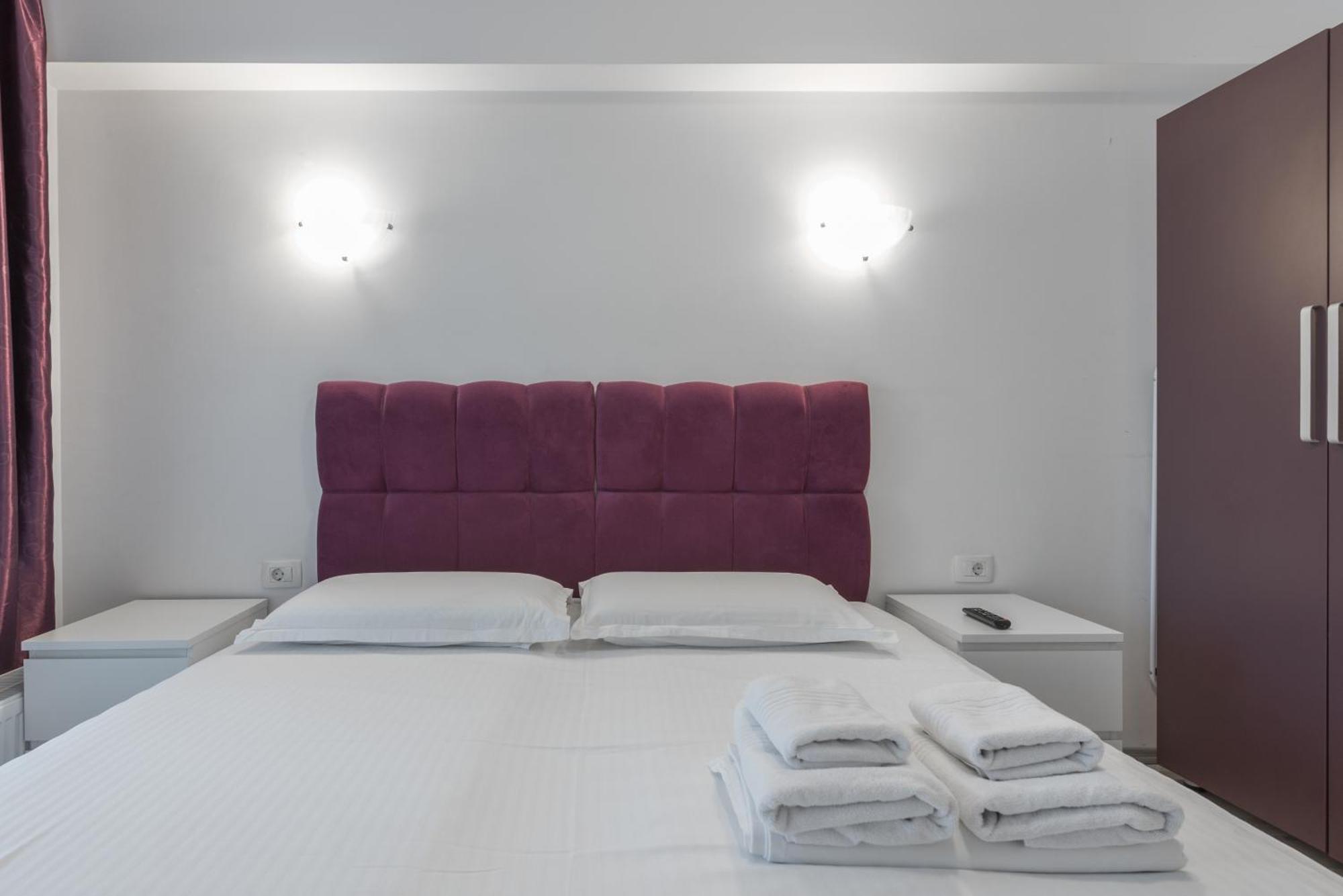 Harmony Residence Boekarest Buitenkant foto