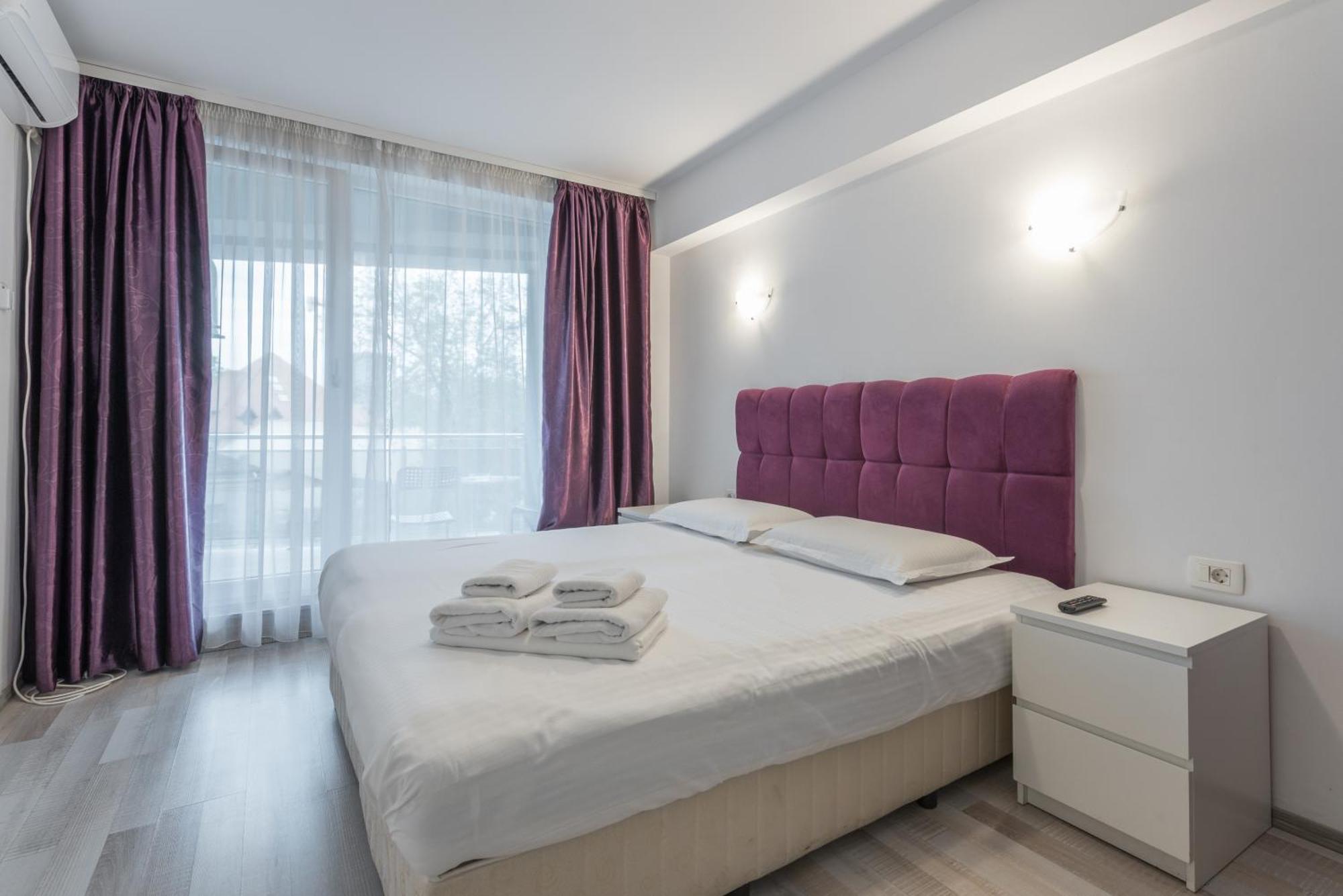 Harmony Residence Boekarest Buitenkant foto